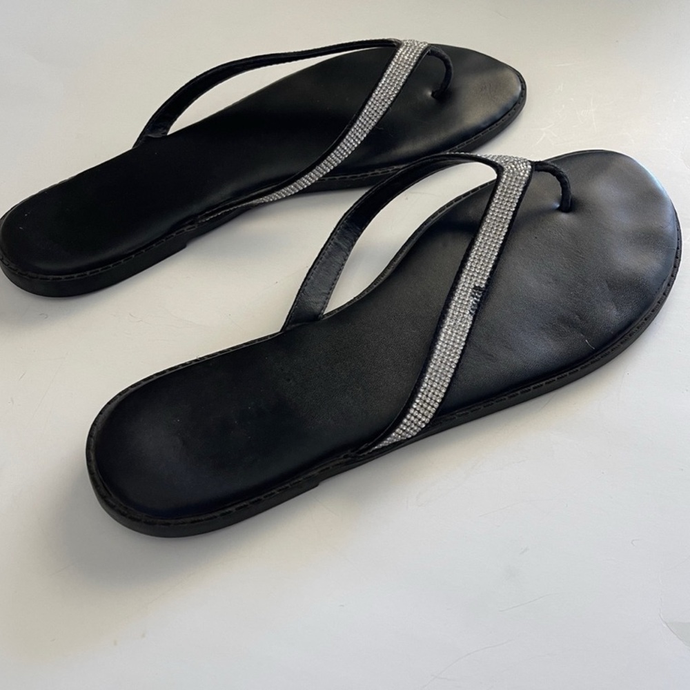 Torrid Black and Silver Sandals Sleek Minimalist Design